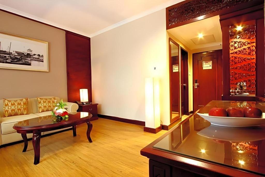 Kartika Chandra Hotel Jakarta Exteriér fotografie